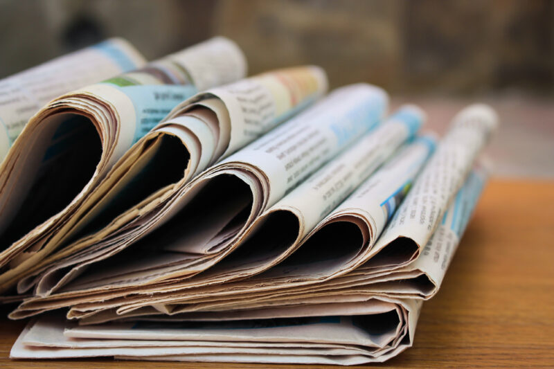https://www.freepik.com/free-vector/newspapers-on-the-table_4832350.htm Presse und Mikrobiom